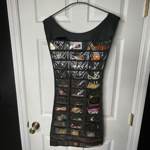 UMBRA Hanging JEWELRY ORGANIZER